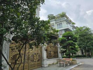 Nợ nh cần bán gấp biệt thự mặt phố việt hưng, kd sầm uất 245m2, mặt tiền 15m 0976 087 ***