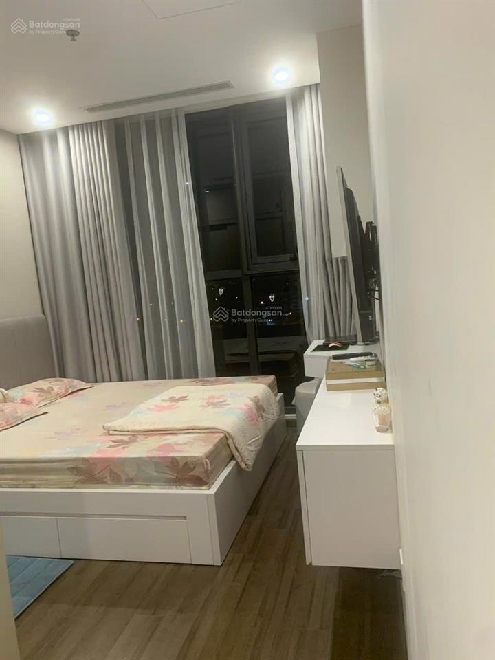 Cho thuê căn hộ symphony, 2pn 2wc full đồ giá 14 triệu.  0967 341 ***