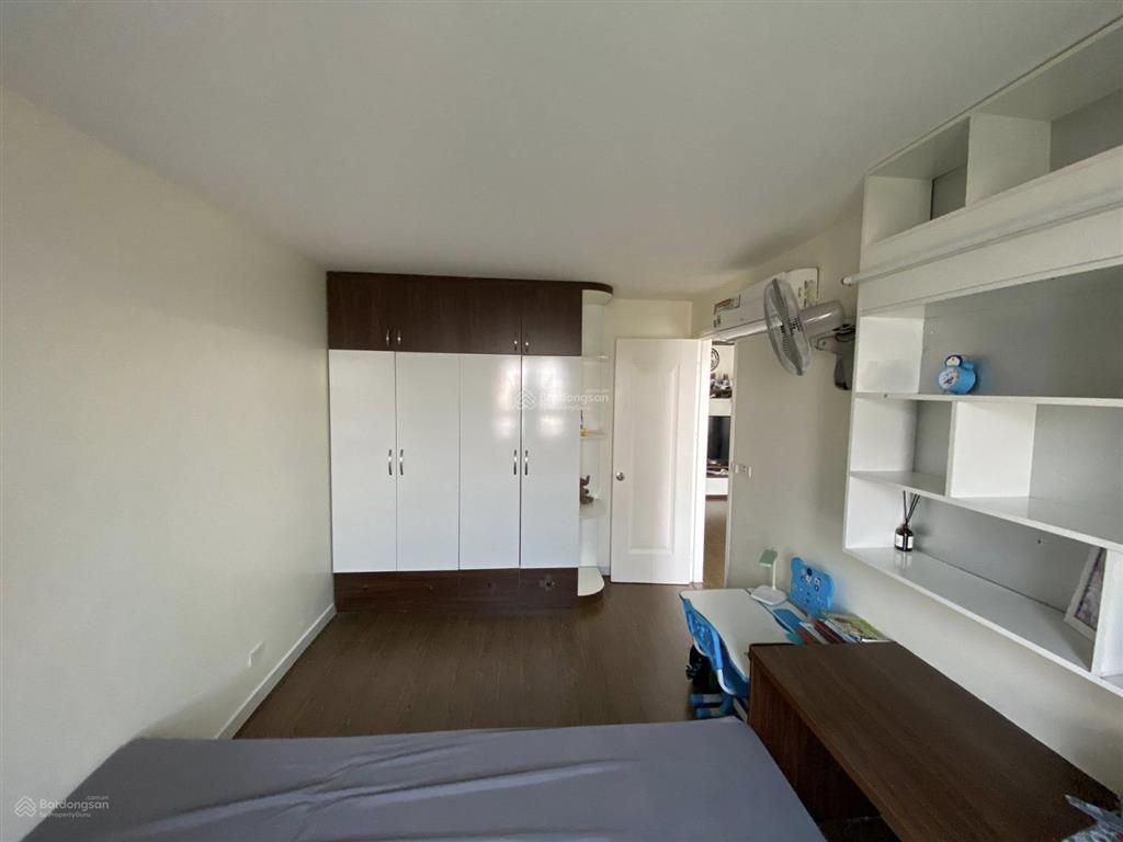 Bán căn hộ rice city sông hồng, 68m2 2pn2wc full đồ giá chỉ 4.45 tỷ.  0967 341 ***