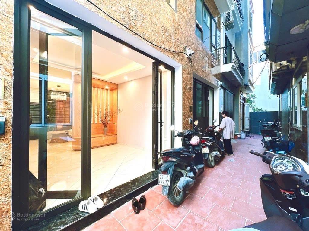 Bán nhà tam trinh  ô tô đỗ cổng  full nội thất  nhà đẹp đón tết  32m² x 5 tầng x 6.98 tỷ