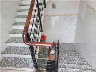 Hẻm xe hơi  bán gấp  lô góc  5 tầng  56m (4.6 x 12)  giá chỉ 10 tỷ (tl)