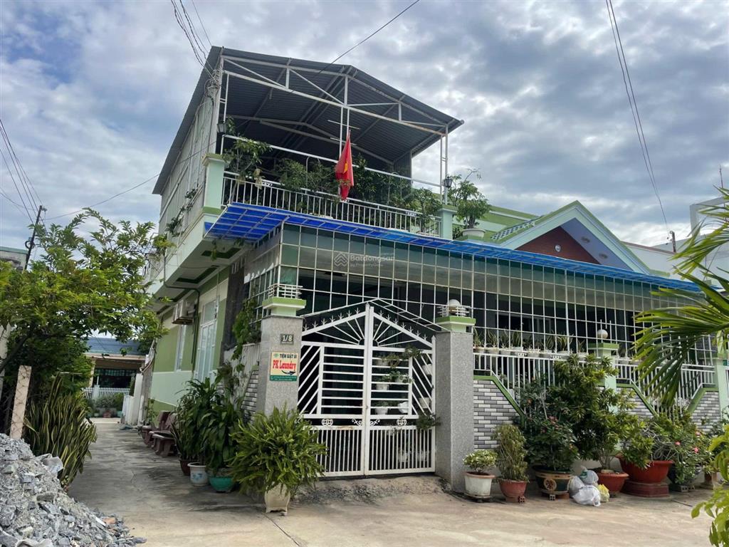 Bất động sản biển ninh chữ sản phẩm khai thác lưu trú cao cấp