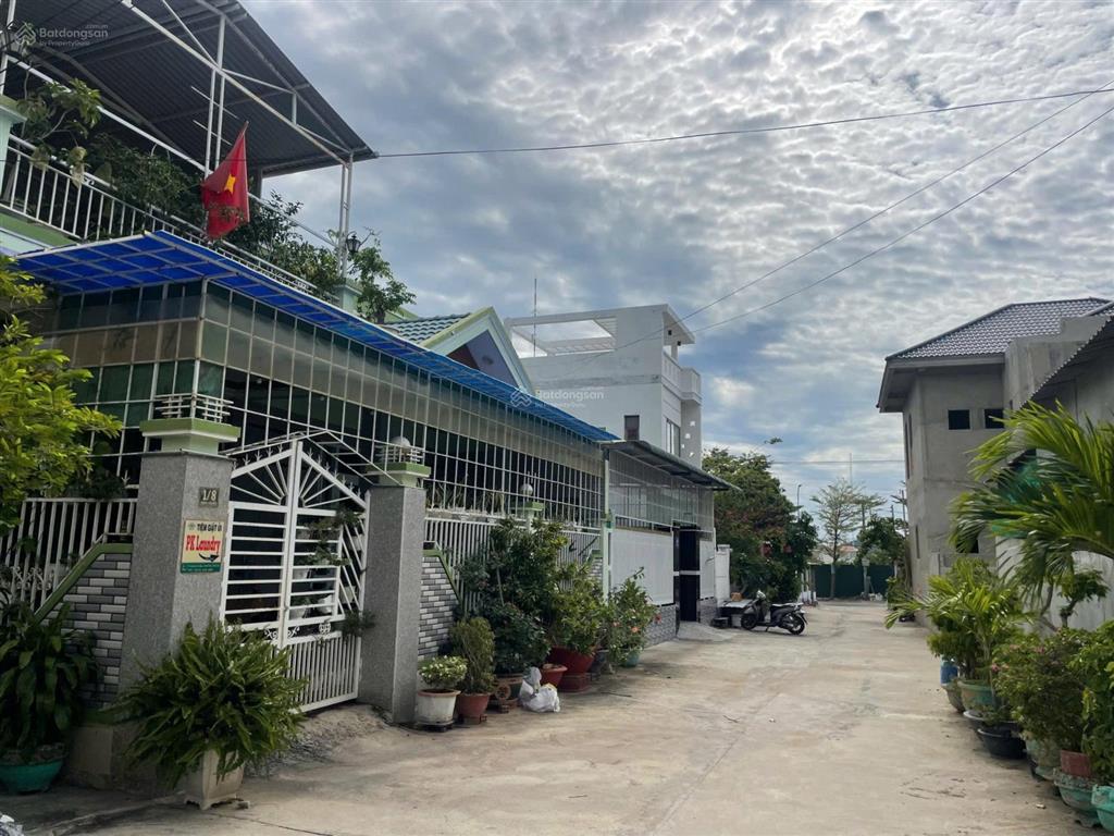 Bất động sản biển ninh chữ sản phẩm khai thác lưu trú cao cấp