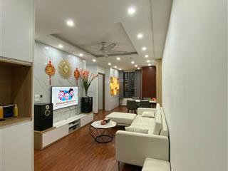 Chủ nhà chuyển căn to 3 phòng ngủ cần bán lại căn hộ 1909 chung cư eco green, 2 phòng ngủ 2vs, 4tỷ6