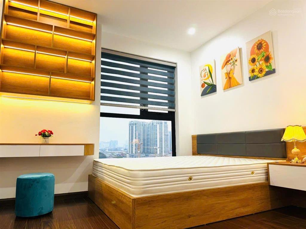 Chủ nhà cần bán căn góc 3pn full kính diamond flower hoàng đạo thúy dt to vip 160m2 giá rẻ nhất tòa