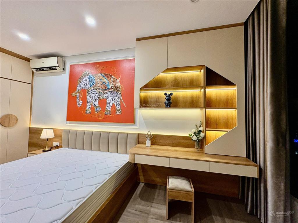 Chính chủ bán căn góc 3 ngủ, hướng nam, chung cư five star kim giang, nhà đẹp, có slot ô tô, sẵn sổ