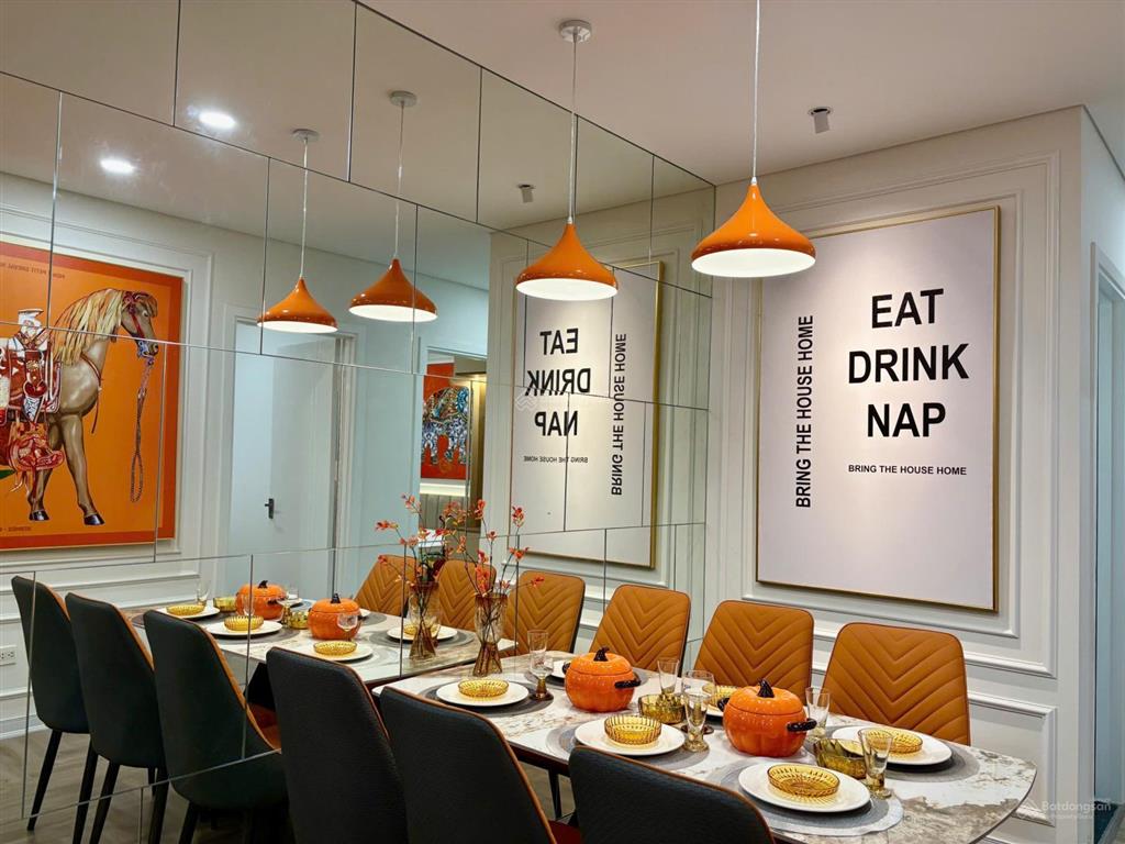 Chính chủ bán căn góc 3 ngủ, hướng nam, chung cư five star kim giang, nhà đẹp, có slot ô tô, sẵn sổ