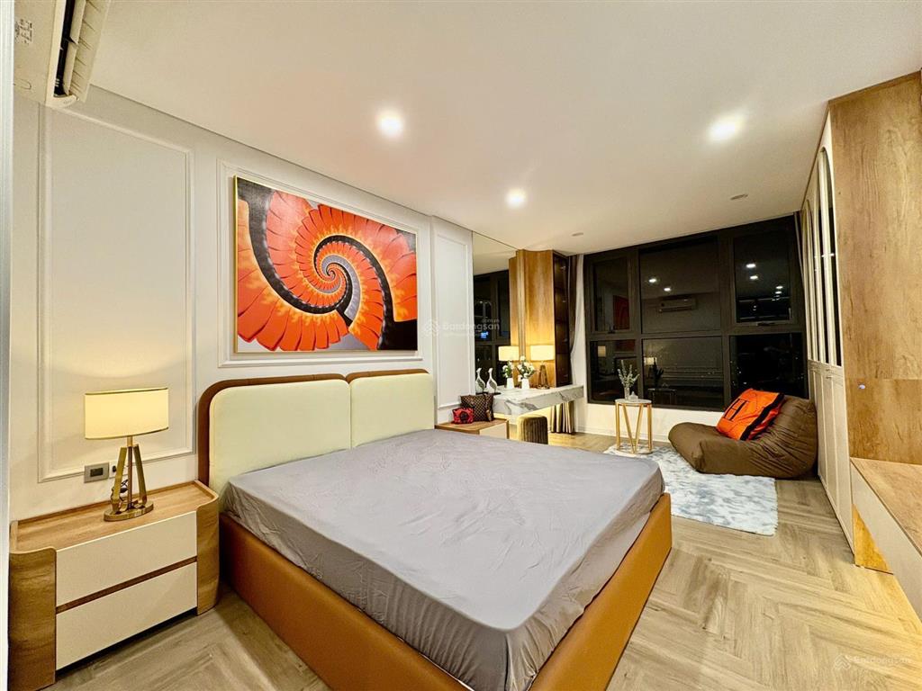 Chính chủ bán căn góc 3 ngủ, hướng nam, chung cư five star kim giang, nhà đẹp, có slot ô tô, sẵn sổ