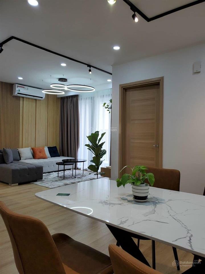 Chính chủ bán gấp chung cư thông tấn xã tại đại kim, căn góc 3ngủ, 2vs, tầng 15 view đẹp! giá rẻ