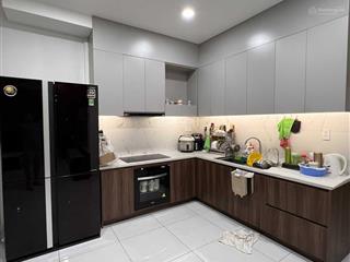 Tin thật 100% căn 2pn 2wc 76m2, full nt, tầng cao view hồ bơi 4,7 tỷ