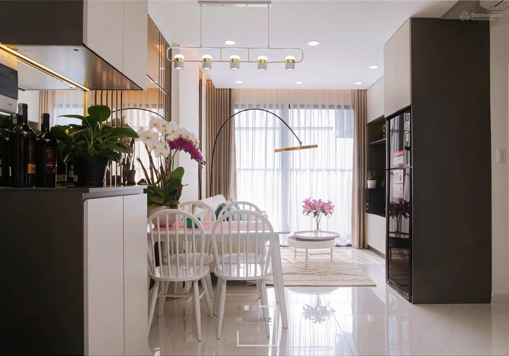 Căn 2pn  2wc  67m2 căn góc hướng đông nam view sông tầng cao mát mẻ đep nhất dự án giá 4.65 tỷ