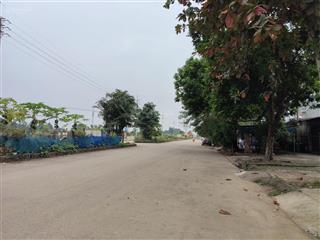 Rẻ nhất khu đô thị vệ tinh hòa lạc 231m đường trước đất rộng 50m giá 5x  0828 725 ***