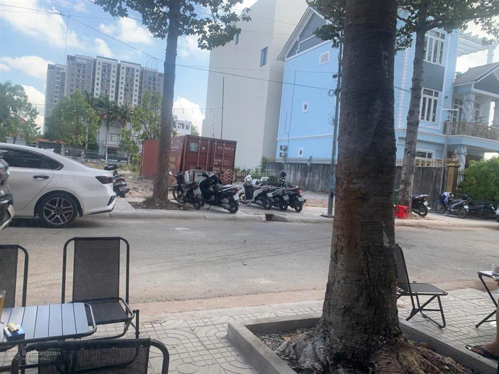 Cần bán đất 256m2 cách đường hùng vương 50 giá 8,5 tỷ.  tài 0707 004 ***