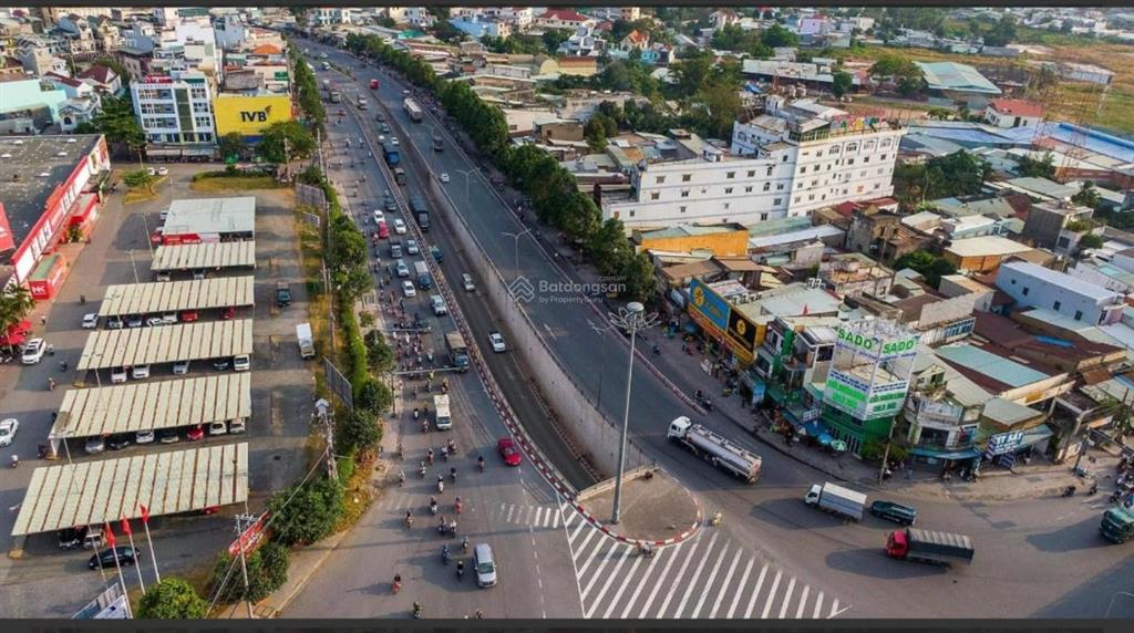 Đất thổ cư tại quốc lộ 51, 27,5 tỷ, 600m2 siêu đẹp