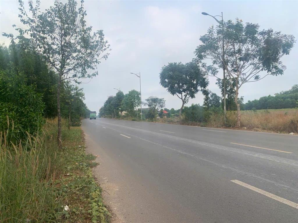 Bán lô đất đẹp đối diện công an xã mới sông xoài 5200m2 giá 23 tỷ