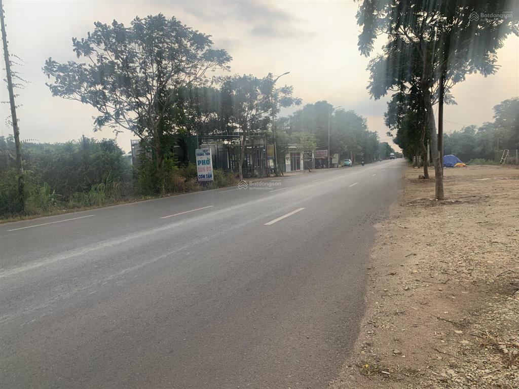 Bán 11000ha 300m2 tc mặt tiền mỹ xuân ngãi giao, giá 55tỷ.  tài 0707 004 ***