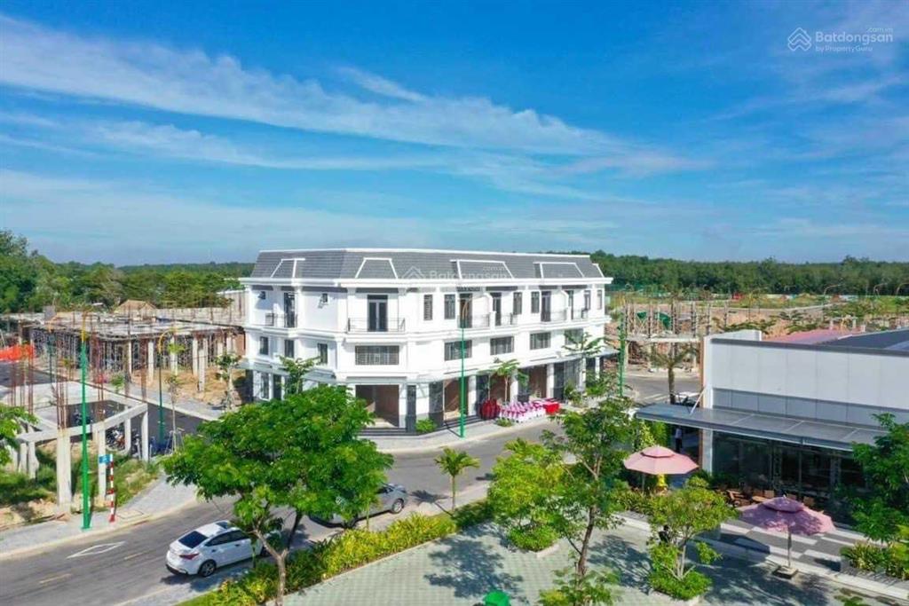 500 triệu sở hữu đất liên kế thành phố mới, dân cư đông, công chứng sang tên ngay.  0941 329 ***