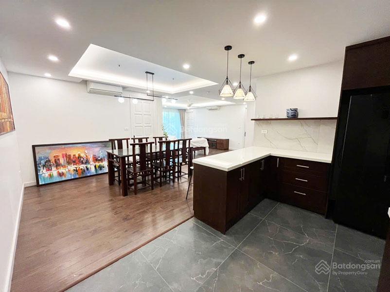 Bán căn hộ tòa e ciputra, loại 4 phòng ngủ, sửa kỹ, đủ đồ, bếp mở, có ban công