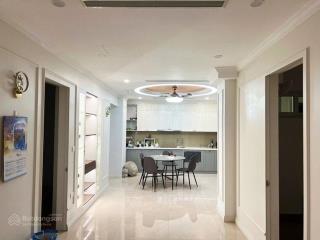 Bán căn hộ nhà e ciputra, 153m2, view đẹp, phòng khách, bếp rộng, nhà đã sửa, nhiều ban công