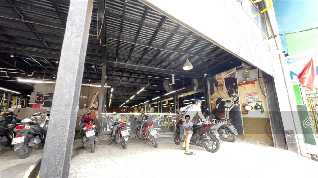 Bán nhà đất đường 2/4 vĩnh phước nha trang khánh hoà ngang 14m nở hậu kinh doanh sầm uất