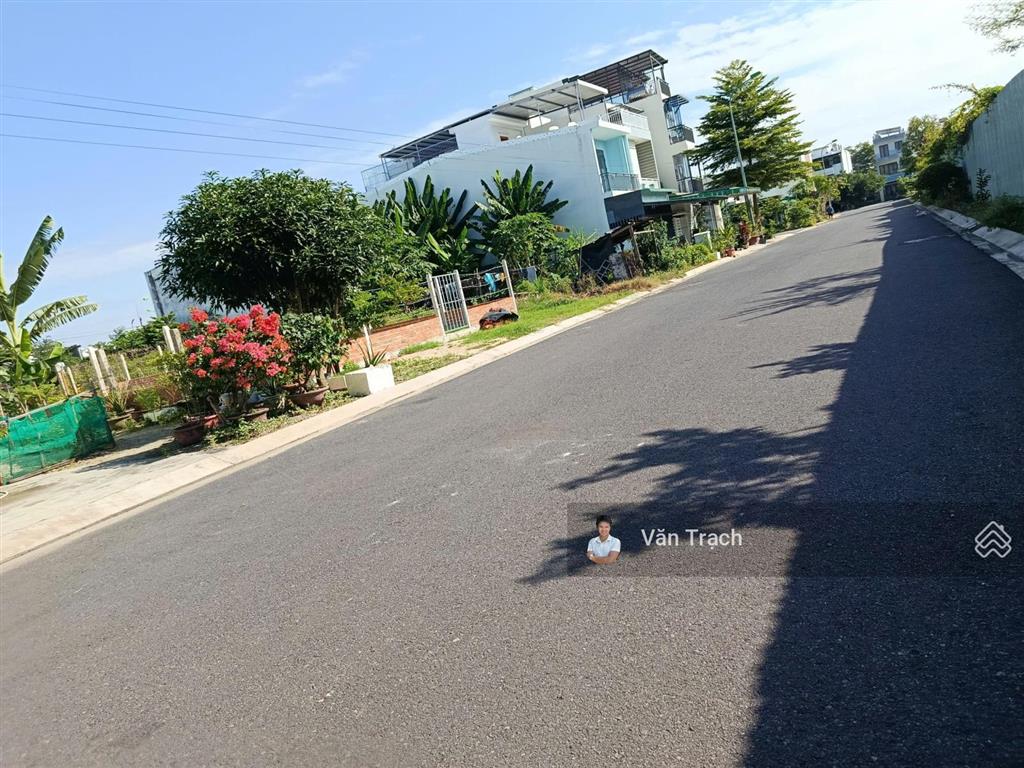 Bán đất mỹ gia vĩnh thái nha trang đã có sổ hồng riêng xây dựng tự do đường 16m
