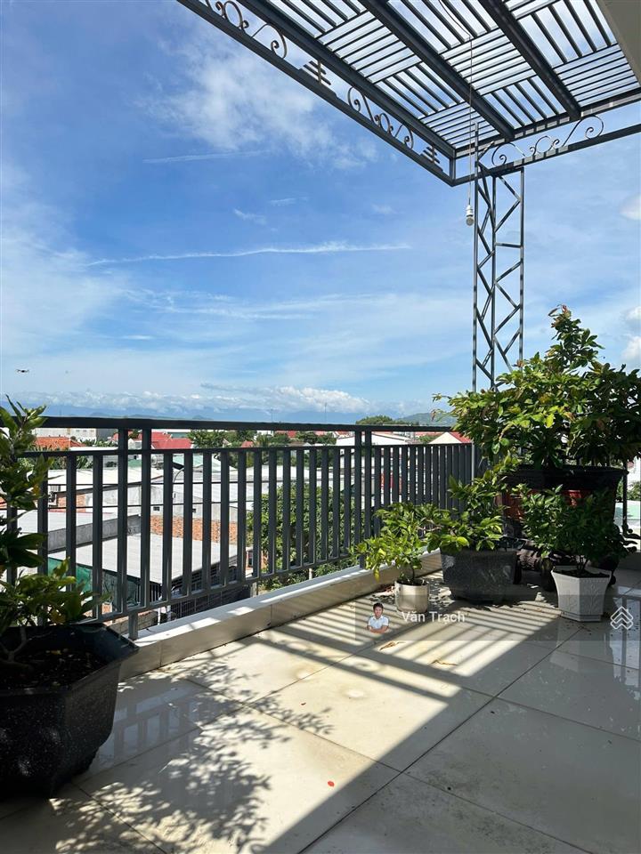 Chủ gũi bán căn nhà mặt tiền huỳnh thúc kháng diên toàn phù hợp vừa ở vừa kinh doanh nở hậu