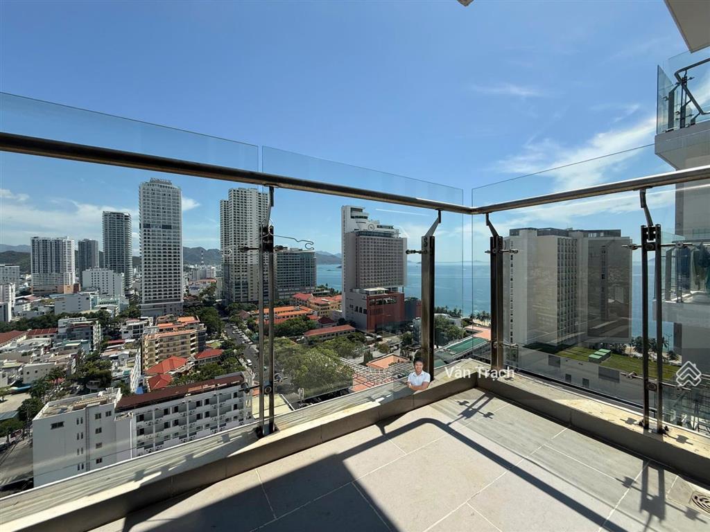 3 căn hộ aiyana tràn hưng đạo lộc thọ nha trang đang bán trên thị trường view biển có dòng tiền