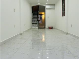 Mặt đường trần phú (view công viên)  42m2  4 tầng  vuông vắn  giá 15,2 tỷ