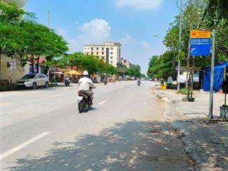 Bán 64m2 đất đẹp nhất xuân la, lạc long quân. 8.5m mt vuông. vị trí thông. kinh doanh, ô tô 16 tỷ