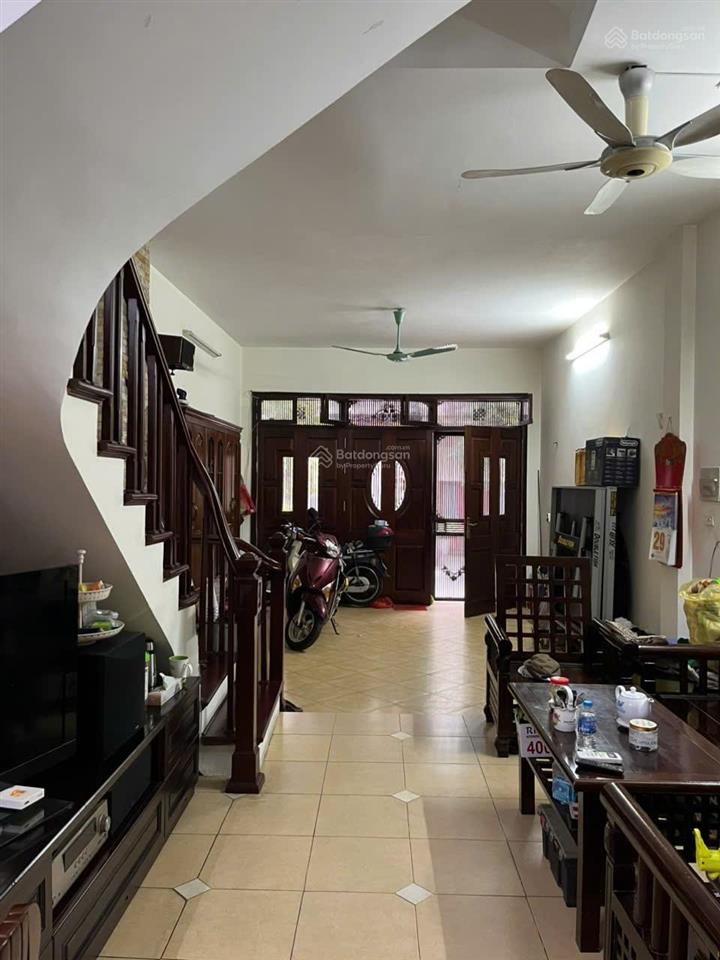 Bán nhà đẹp nhất xuân la, tây hồ 63 m2. 5 tầng. vỉa hè. ô tô tránh. kinh doanh. chỉ 22.5 tỷ