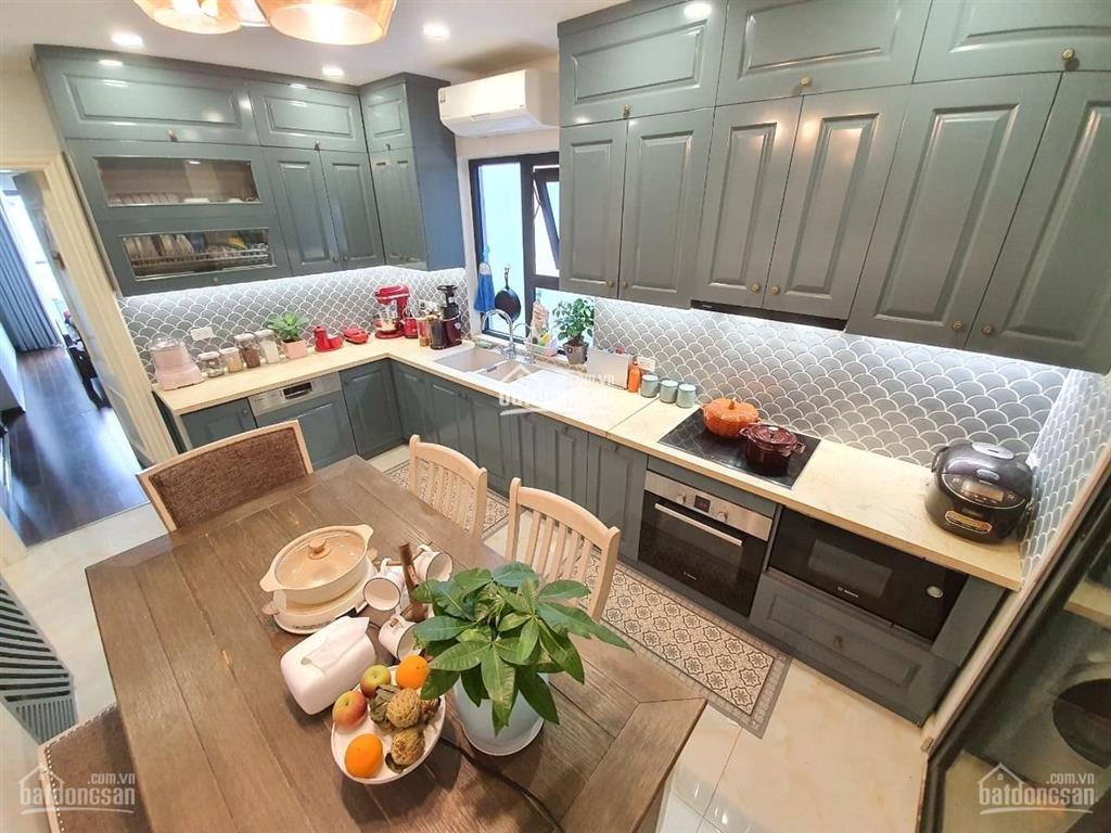 Do đi định cư nước ngoài cần cc diamond flower tower hoàng đạo thúy 173m2, 3pn  2vs, trước 2/9