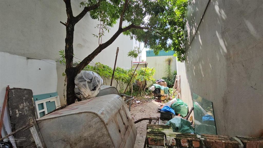 Cần bán gấp đất ngõ 134 phố thạch bàn, gần hồ thạch bàn, dt 48m2, mt 4.1m, ngõ thông, 7.25 tỷ, sđcc