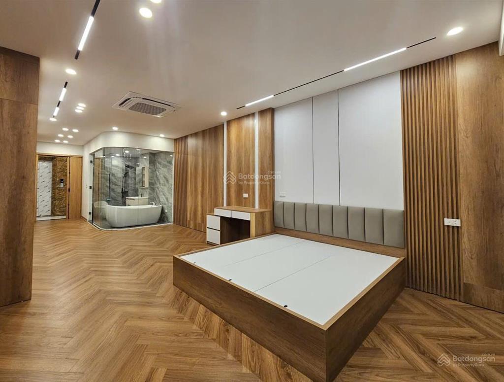 Bán nhà phân lô thạch bàn, nhà 6 tầng, dt 56m2, mt 4m, 3pn, full nội thất, có thang máy, gara ô tô