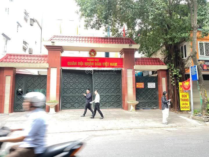 Bán nhà riêng 4.5 tầng phố quán thánh ba đình mt rộng, vừa ở vừa kinh doanh dòng tiền.