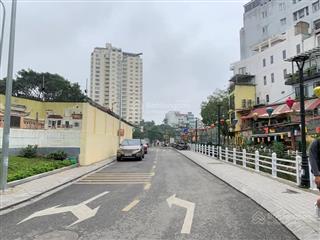 Bán nhà 5 tầng có thang máy phố trúc bạch 60m2, mt và hậu hơn 4m, 2 thoáng vĩnh viễn trước và sau