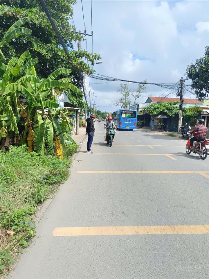 Bán gấp đất tại đoàn nguyễn tuấn hưng long bình chánh 176m2 5x35m 101m2 thổ cư giá 5,2 tỷ bớt lộc