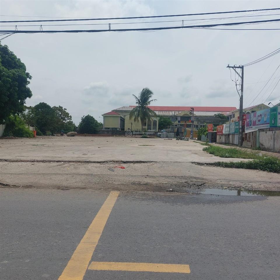 Bán gấp đất tại đoàn nguyễn tuấn hưng long bình chánh 176m2 5x35m 101m2 thổ cư giá 5,2 tỷ bớt lộc