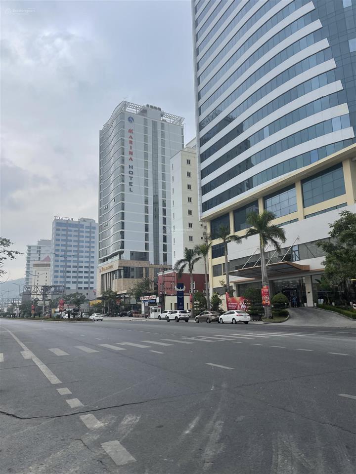 Cần bán ô đất tmdv 1377m2 mặt đường hoàng quốc việt, bãi cháy, hạ long