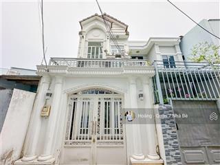 Nhà diện tích lớn hẻm thông  4mx18,5m  khu đông dân gần chợ phú xuân 1trệt 1lầu 3pn  giá tốt