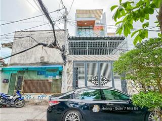 Nhà hẻm xe hơidt 5mx28,5mđường nguyễn thị thập1trệt 2lầu sân thượng 4pn gara gần bviện q7