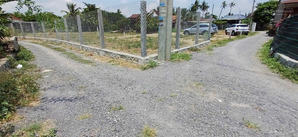 Bán đất mặt tiền đường mẫu 7 xã diên phú, diên khánh, khánh hòa. dt 123m2 ,ont 60m2.giá 1tỉ190triệu