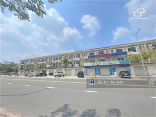 Bán shophouse 3 tầng trục thông khu công nghiệp vsip, đối diện khu thương mại 5ha