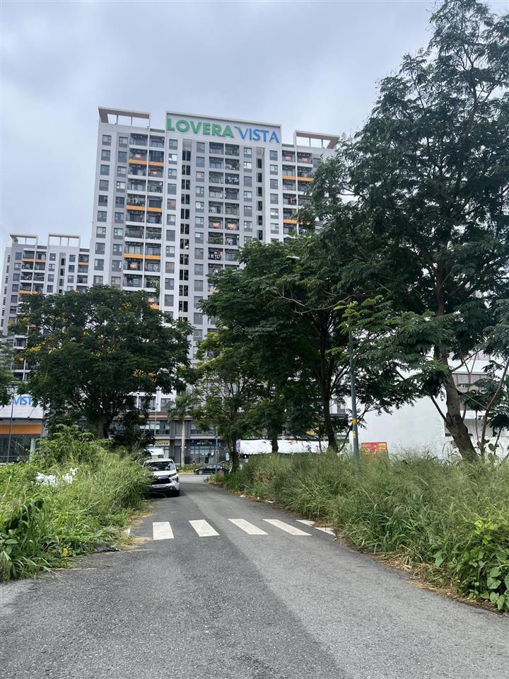 E bán lô góc view công viên sổ đỏ cách chung cư 30m kdc khang điền bình chánh