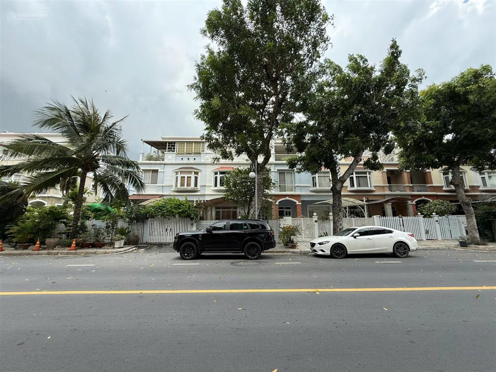 Em bán căn nhà q7 đầu tư sinh lời tại kdc phú mỹ hưng