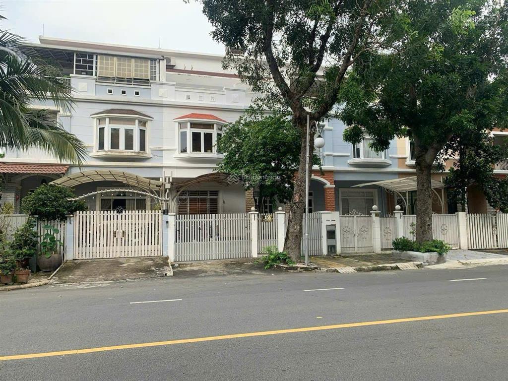 Em bán căn nhà q7 đầu tư sinh lời tại kdc phú mỹ hưng