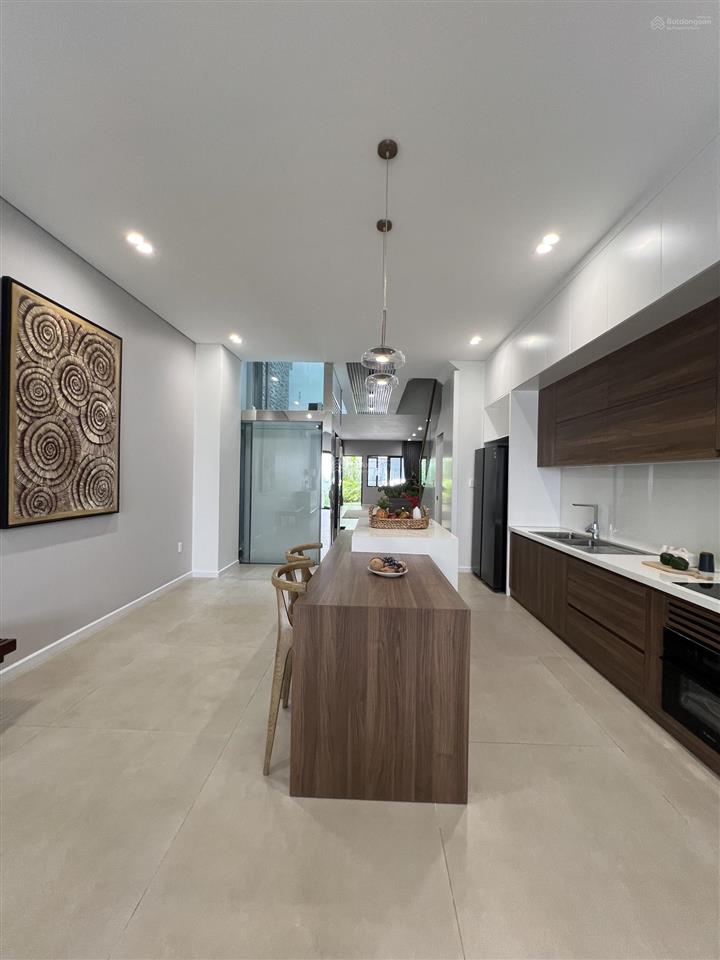 Em bán nhà phố đặc biệt 440,8m sàn kdc lovera premier khang điền bình chánh