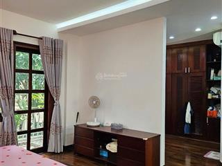 Em bán villa mỹ thái 3 góc công viên sân vườn phú mỹ hưng quận 7 hồ chí minh