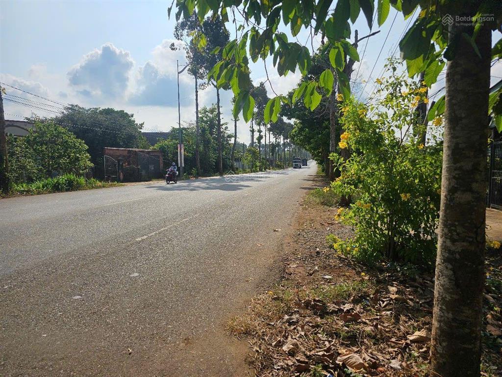 Mua 3.5 tỉ , bán lỗ cả tỉ , mặt đường mỹ xuân ngãi giao 7.5x76 m, 50m2 thổ cư