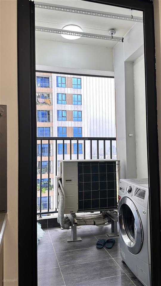 Bán căn cc 2pn chung cư 6th element tây hồ tây, căn góc hướng đông nam thoáng mát quanh năm.