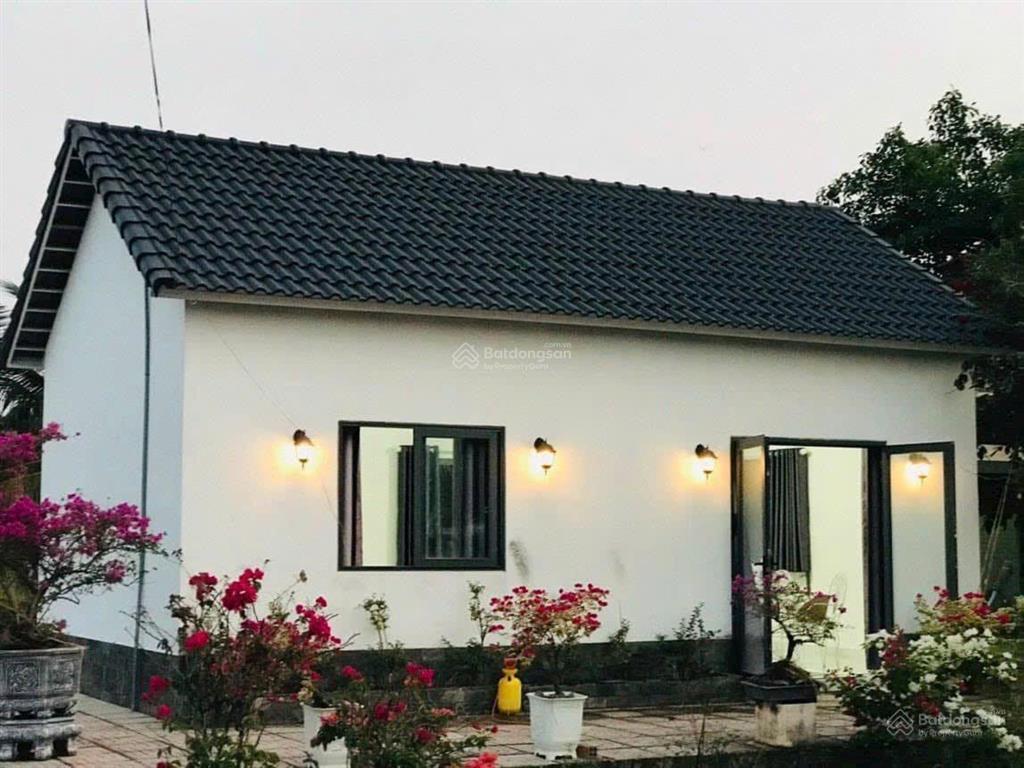 Kẹt tiền trả nh cần bán vườn tâm huyết, cách q2 chỉ 3km, gần 1000m2 giá chỉ 4,7 tỷ